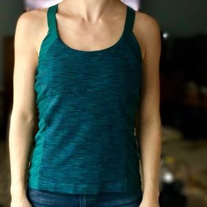 Alo Yoga Tank